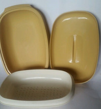 906 Vintage Tupperware 3-Piece Yellow & White Oval $15.00