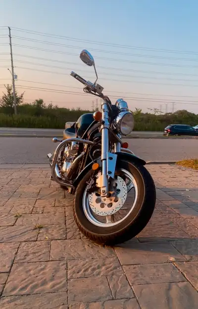 Up for sale is my 1997 Suzuki VZ800 Marauder. Bike is in great shape for its age. Garage kept, polis...