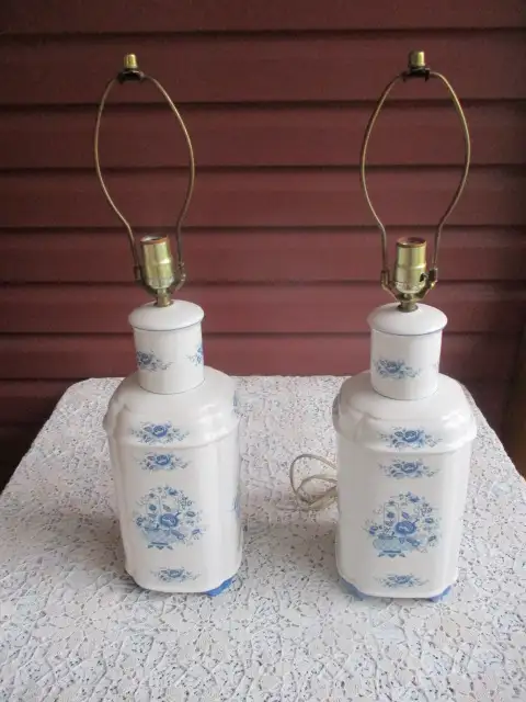 Beautiful Set of Living Room Lamps with Shades in Indoor Lighting & Fans in New Glasgow - Image 7