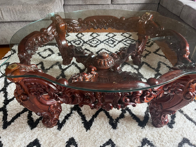 Hand carved coffee table set in Coffee Tables in Moncton - Image 2