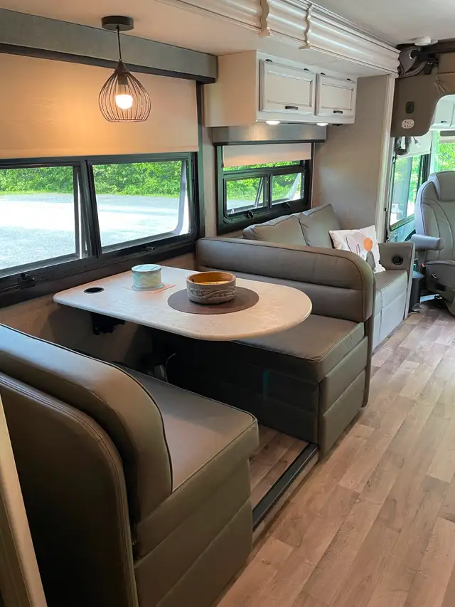 2020 Jayco Alante 26X VR Classe A in RVs & Motorhomes in Lévis - Image 7