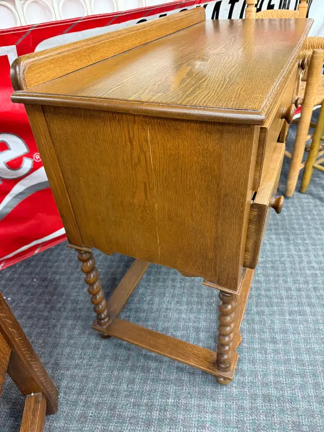vintage solid oak sideboard  in Hutches & Display Cabinets in Edmonton - Image 5