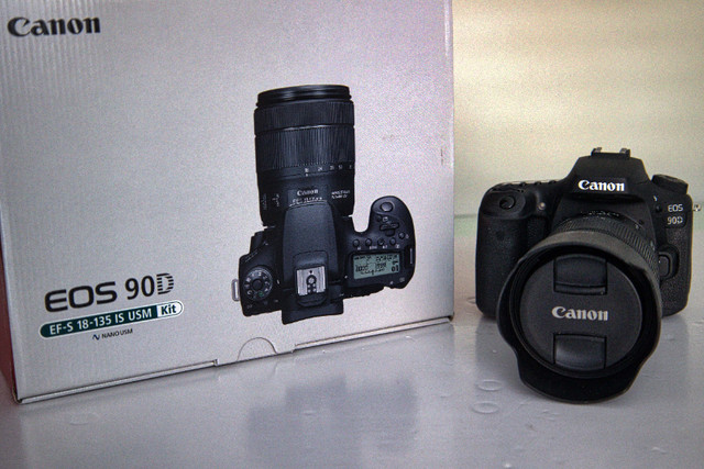 Caméra Canon 90D dans Appareils photo et caméras  à Longueuil/Rive Sud - Image 4