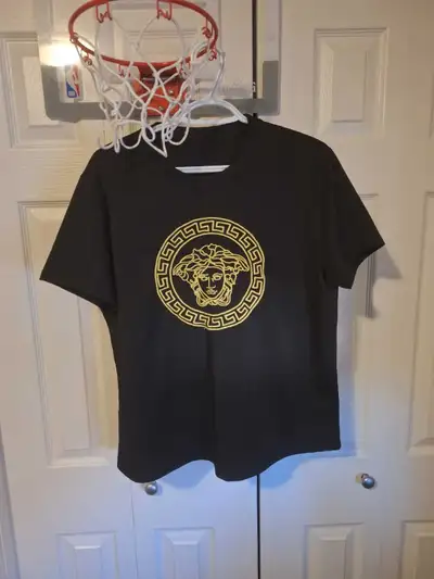 Women's size L Tshirt, View more