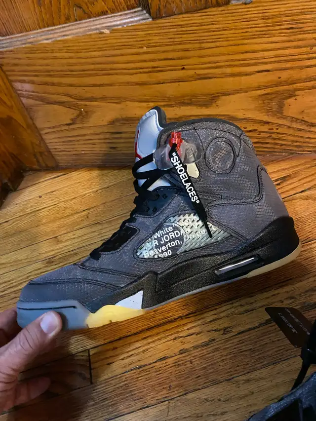 Air Jordan 5 Off-White in Men's Shoes in City of Toronto - Image 6