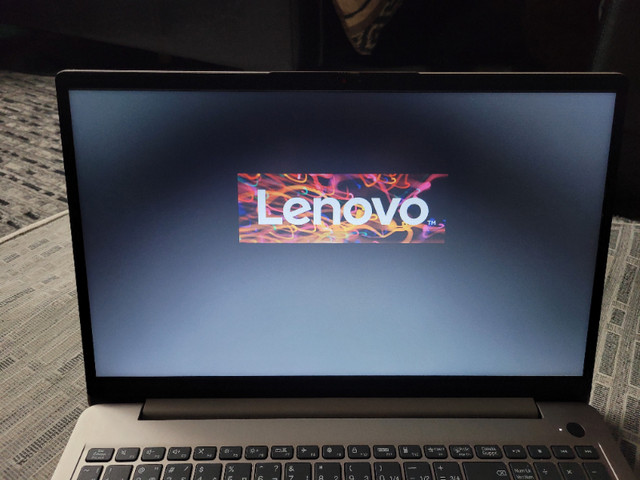 Lenova Ideapad 3 Laptop (including charger) in General Electronics in Oshawa / Durham Region - Image 4