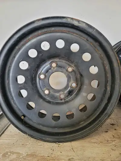 A set of 4 rims were previously on 2016 era Chevy Silverado. Some rust located on inner rim but othe...