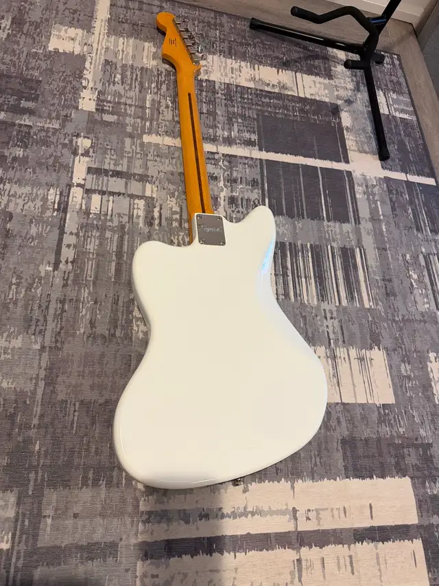 Fender Squier Jazz Master533465087691335684