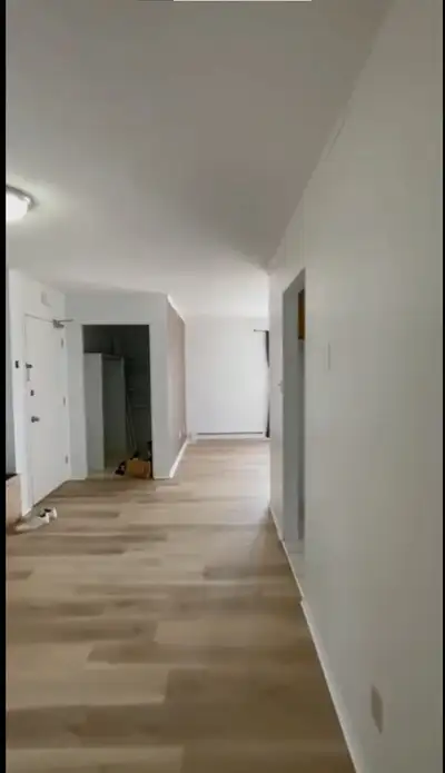 Magnifique appartement de 2 chambres à coucher situé au 3e étage d'un immeuble au cœur de Gatineau....