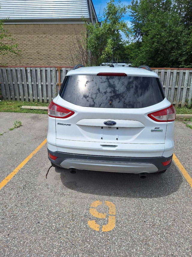 2014 Ford Escape SE for sale in Cars & Trucks in Kitchener / Waterloo - Image 4