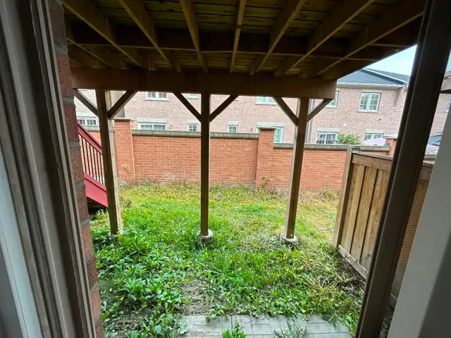 Walkout basement for rent in Room Rentals & Roommates in Mississauga / Peel Region - Image 7