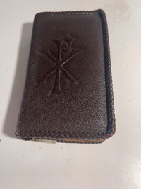 VINTAGE CATHOLIC FRENCH MISSEL, LEATHER BINDING ZIPPERED, POCKET