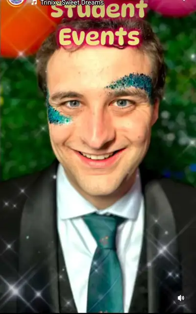 Glitter painting for company and school events , View more