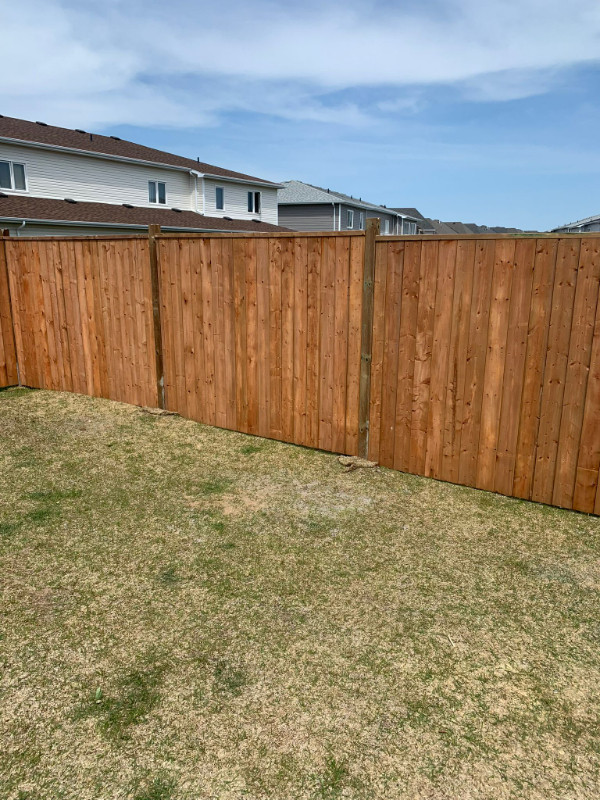 Wood Fencing installation & repair in Fence, Deck, Railing & Siding in Saskatoon