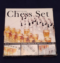shot glass chess set - NEW