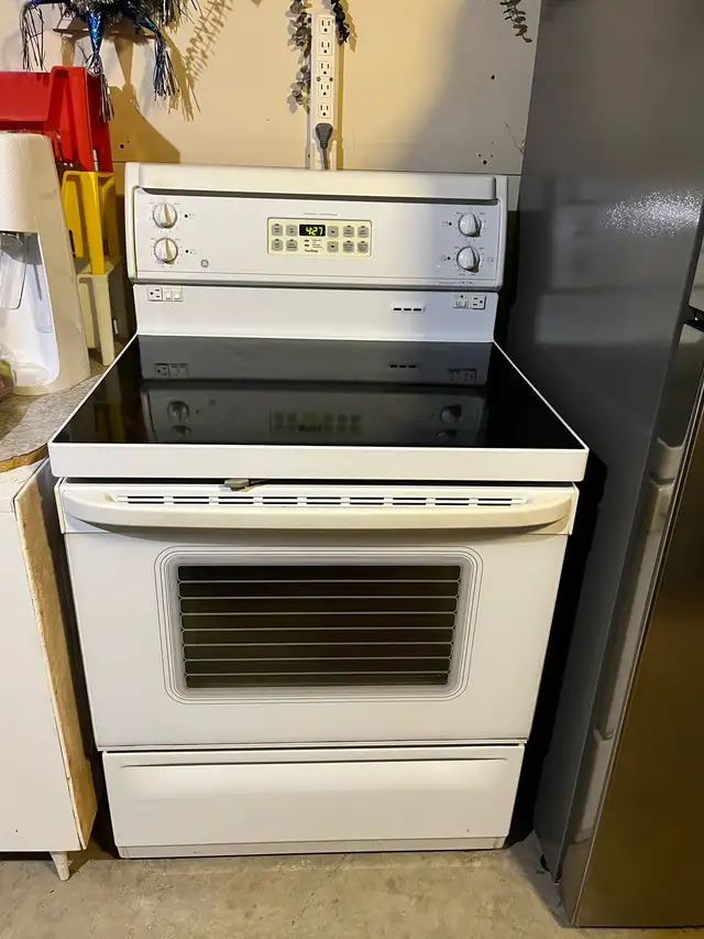 GE Electrifc Range64840217276418120