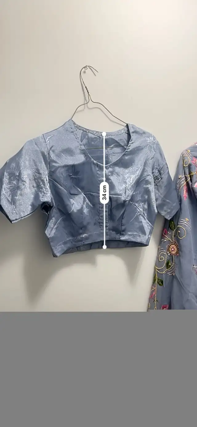 Periwinkle Purple & Pink Gold Sequin Embroidered Indian Suit 4pc in Women's - Other in Oshawa / Durham Region - Image 4