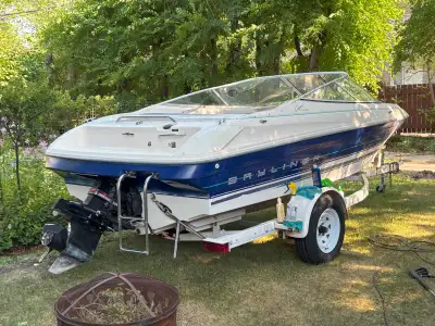 I AM SELLING MY 1995 BAYLINER CAPRI 1850 SS. HAS A MERC CRUISER 3.0LXL INBOARD MOTOR . HAD OVER $300...