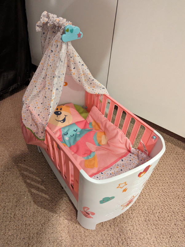 Baby Born doll bed/crib (toy) - great condition in Toys in City of Toronto - Image 3