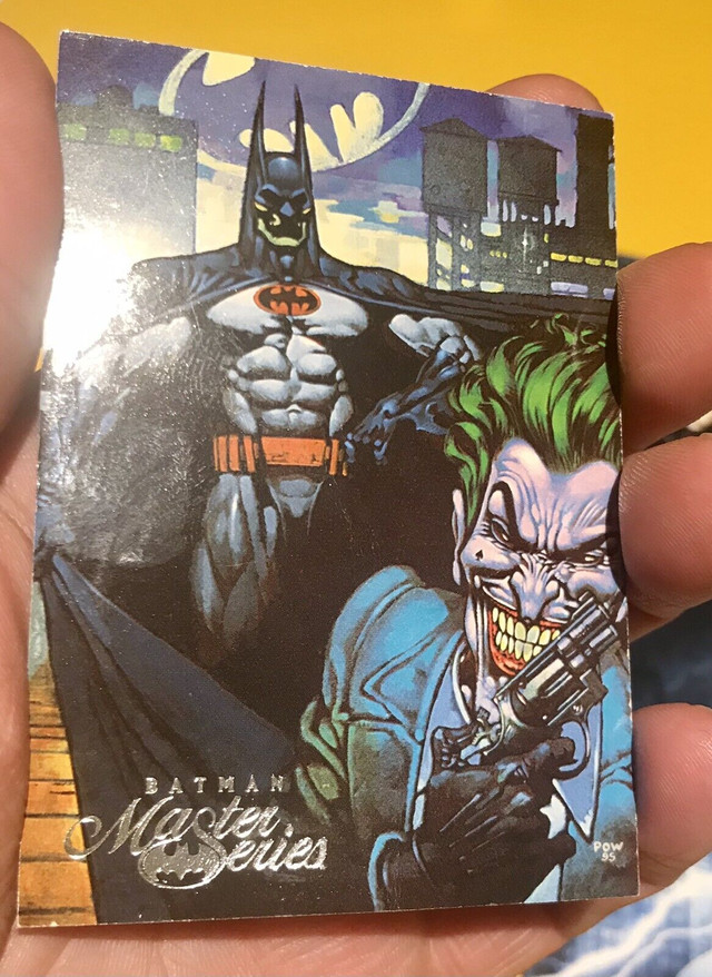Batman card set. Set of 6 cards including 2 trading cards  in Arts & Collectibles in City of Toronto - Image 4