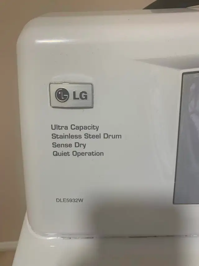 LG dryer, very good working condition in Washers & Dryers in Markham / York Region - Image 4