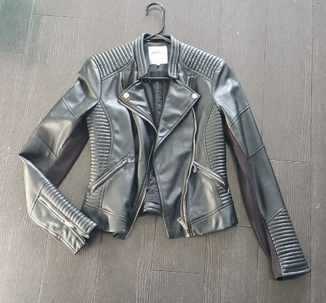 Zara Vegan Leather Moto Biker Jacket - Like New in Women's - Tops & Outerwear in City of Toronto