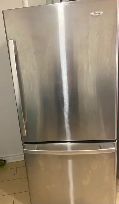 Frigidaire/ Refrigerator Whirlpool, View more