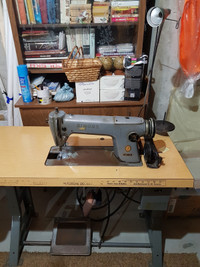 Singer commercial sewing machine