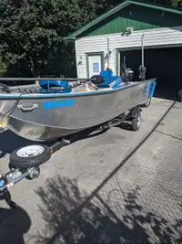 boat 2019 welded aluminum 16' wide body 30 etec