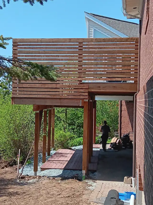 Decks, framing, carpentry.480459440050688004