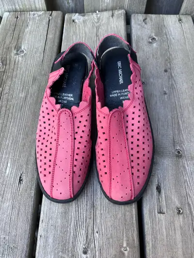 Eric Michael Size 7 Coral Leather Sandals , View more