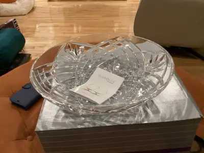 Great crystal bowl for any occassion