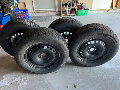 246/65r17 tires and steel rims in great shape for sale. They were on a 2017 jeep Cherokee.