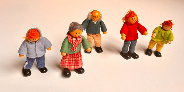 ELC Early Learning Centre Wooden Dolls, made in UK in Toys in Oakville / Halton Region - Image 2