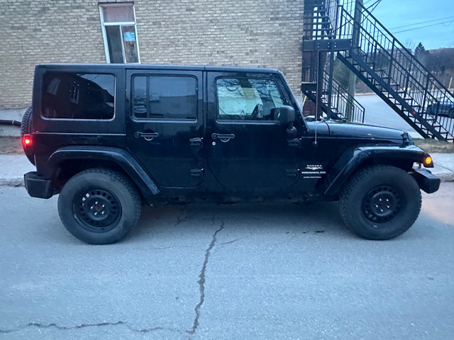 Jeep wrangler Sahara  dans Autos et camions  à Ville de Québec