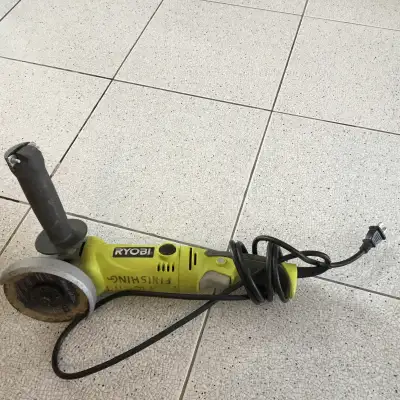 This Ryobi finishing grinder, operating at 120V with a 4.5-inch disc, is ready to tackle your finish...