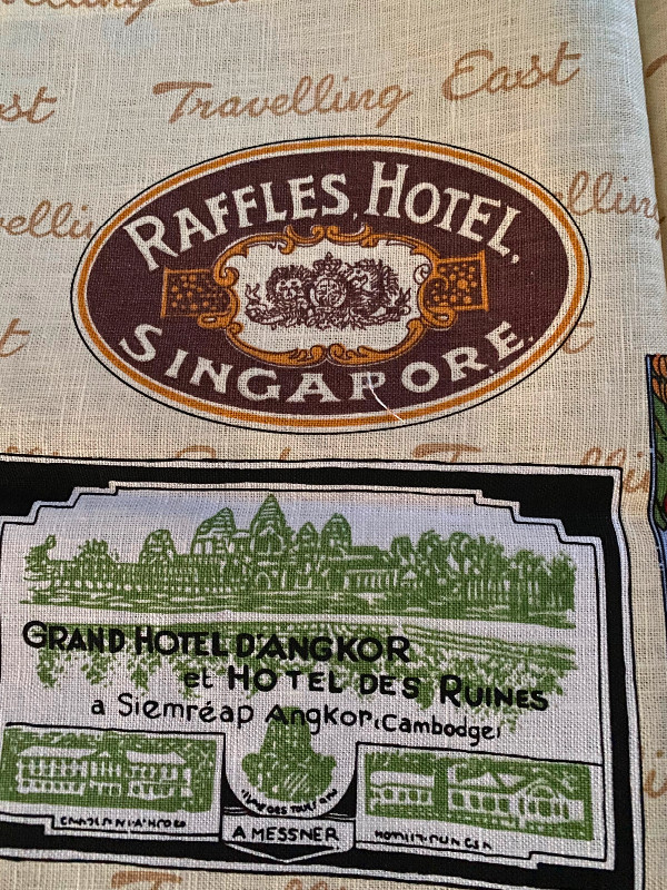 Vintage Singapore Raffles Hotel Linen Tea Towel in Other in Ottawa - Image 2