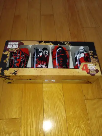 AMC The Walking Dead 4 Pack New Frosted Pint Collectable Glasses, View more