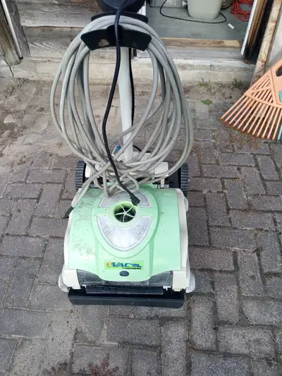 Hayward EVac Pool Vacuum, View more