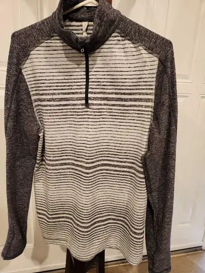 Lululemon Men's 1/4 Zip Grey/ Charcoal Striped Large, View more