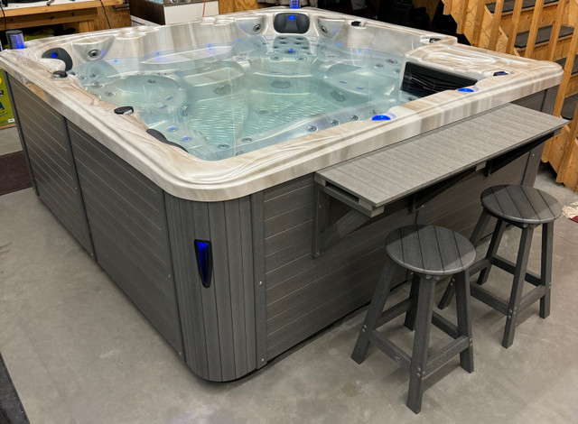 AquaSpring hot tubs for sale in Hot Tubs & Pools in Calgary - Image 3