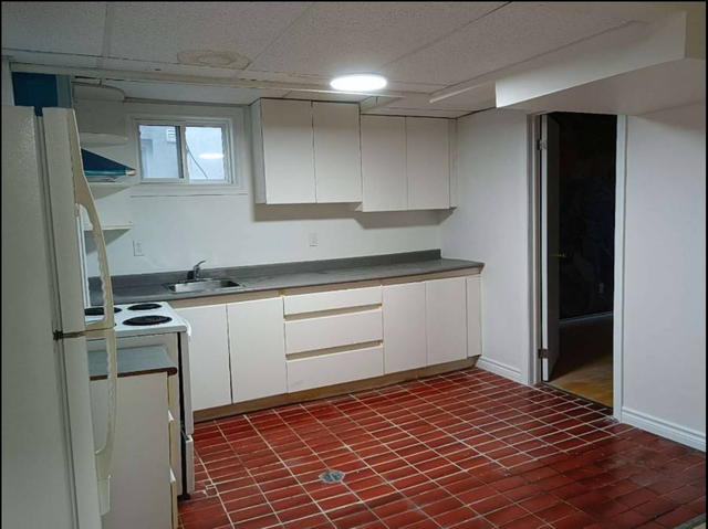 Private Basement Room for Rent – North York, Toronto in Room Rentals & Roommates in City of Toronto - Image 5