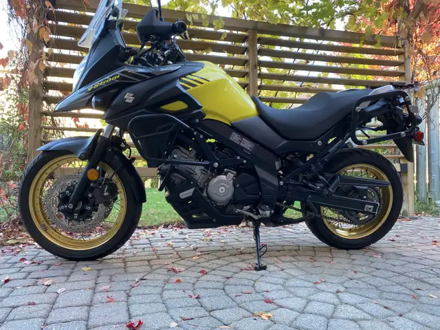 2018 Suzuki V-Strom 650XT Adventure. in Street, Cruisers & Choppers in Markham / York Region - Image 9