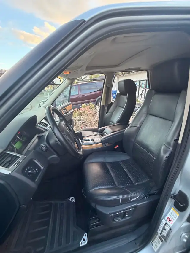 Range Rover 2006597791545639587842
