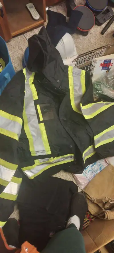 Men's Outdoor Work Gear, View more
