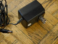 AC Power Adaptor Canon AD-11 Out: DC 6V, 300mA