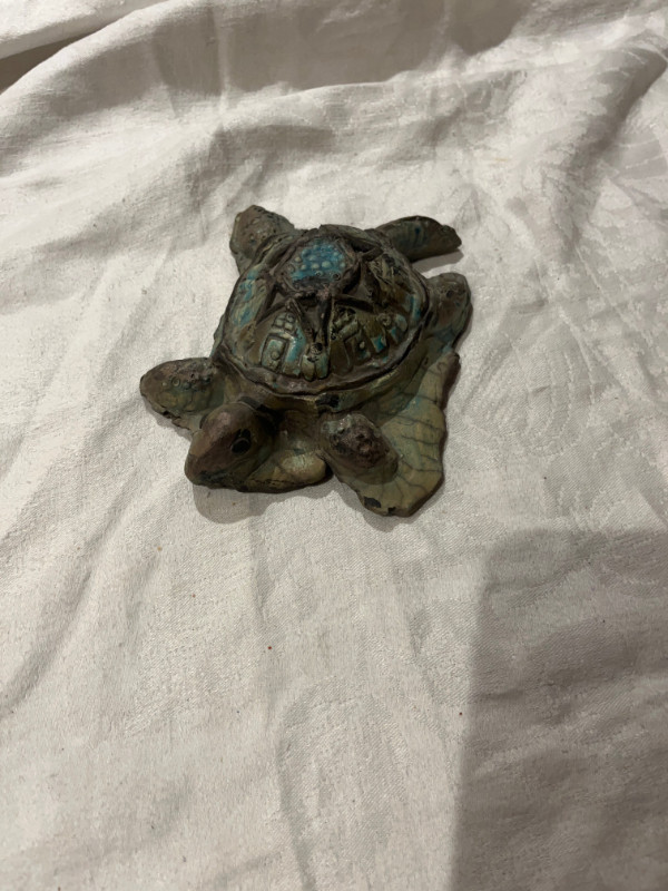Artisan Abstract CERAMIC TURTLE Handmade Handpainted Pottery Art in Arts & Collectibles in Calgary - Image 3