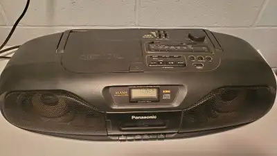 Panasonic 90s Boombox CD & Cassette Tape , View more