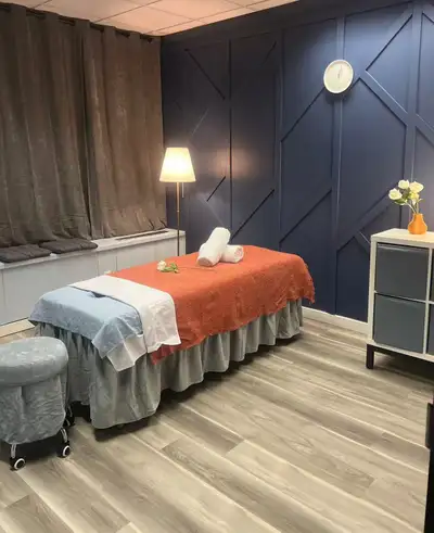 Bienvenue au SPA Soleil Rouge Massage, View more