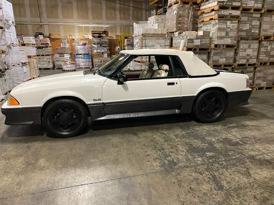 1988 Ford Mustang GT Convertible,Rebuilt Auto transmision,126000